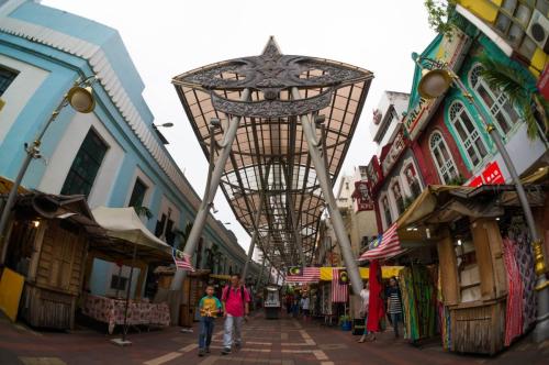 Kuala,Lumpur,,Malaysia,-,Sept,16,,2016:,Kasturi,Walk,At